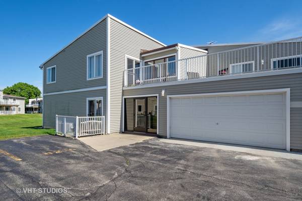 1182 E Nichols RD #3A, Palatine, IL 60074