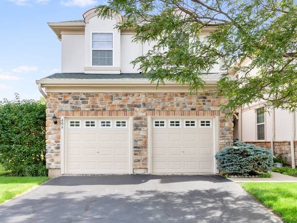 406 W Shadow Creek DR #406, Vernon Hills, IL 60061