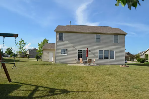 Mahomet, IL 61853,203 E Country Ridge DR