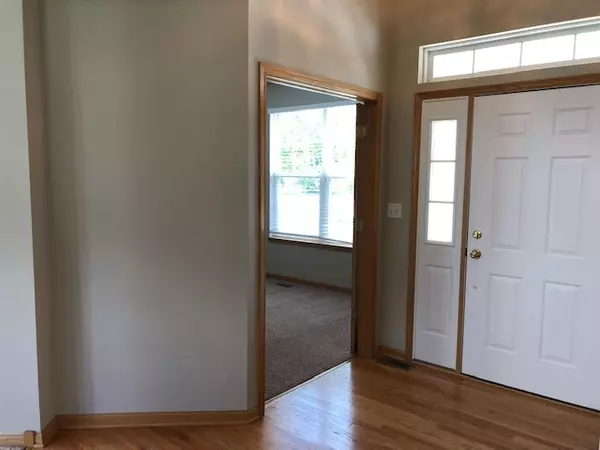 North Aurora, IL 60542,2845 Berman RD