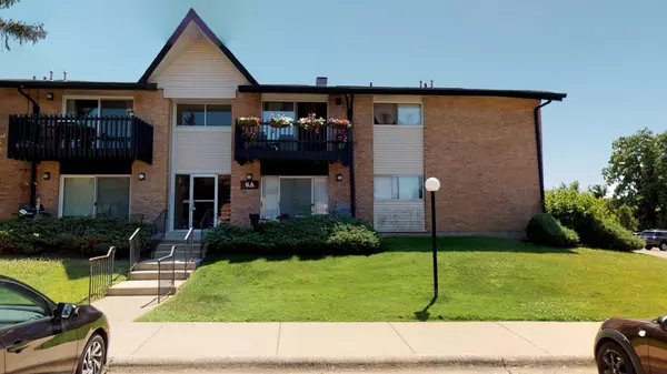 6A Kingery Quarter #202, Willowbrook, IL 60527