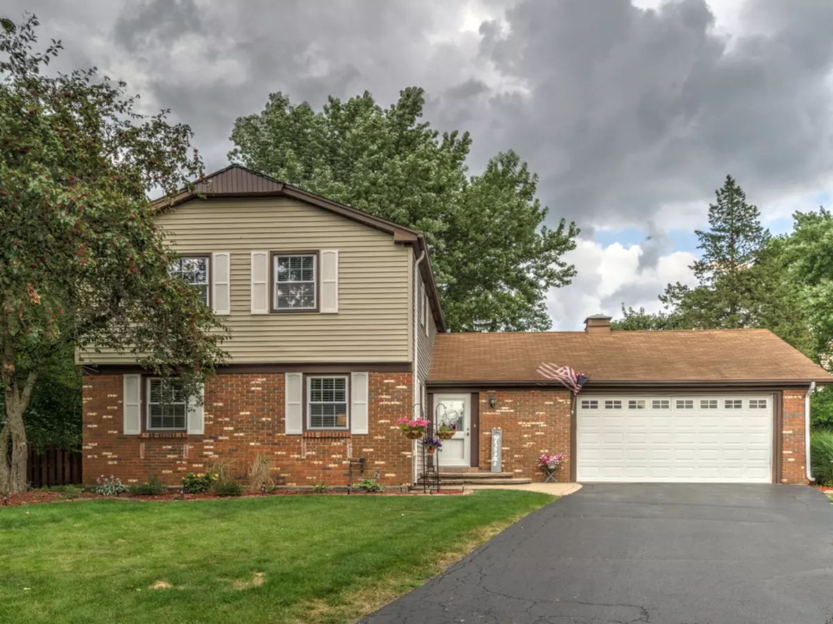 Buffalo Grove, IL 60089,3 Burnt Ember CT