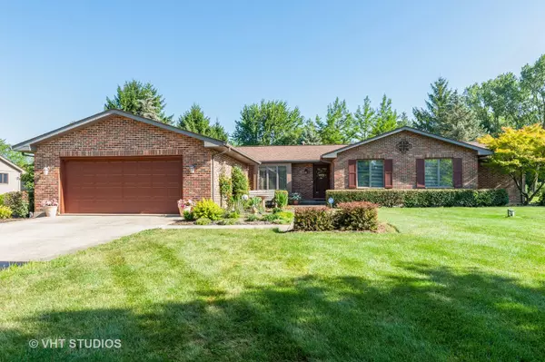 14620 W Country Lane DR, Wadsworth, IL 60083