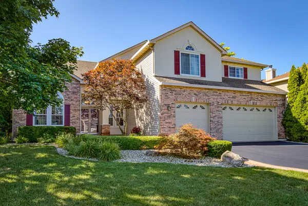 1701 SOMERSET LN, Mundelein, IL 60060