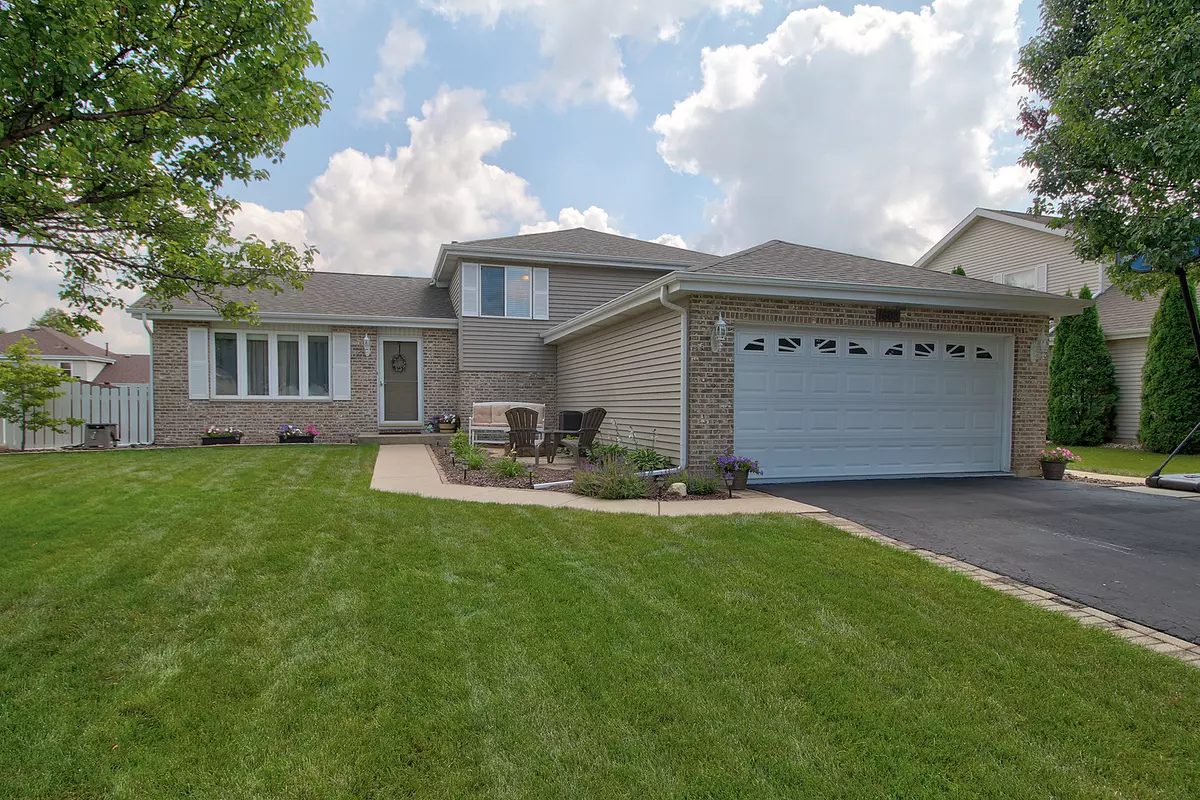 Plainfield, IL 60586,1808 Larkspur DR