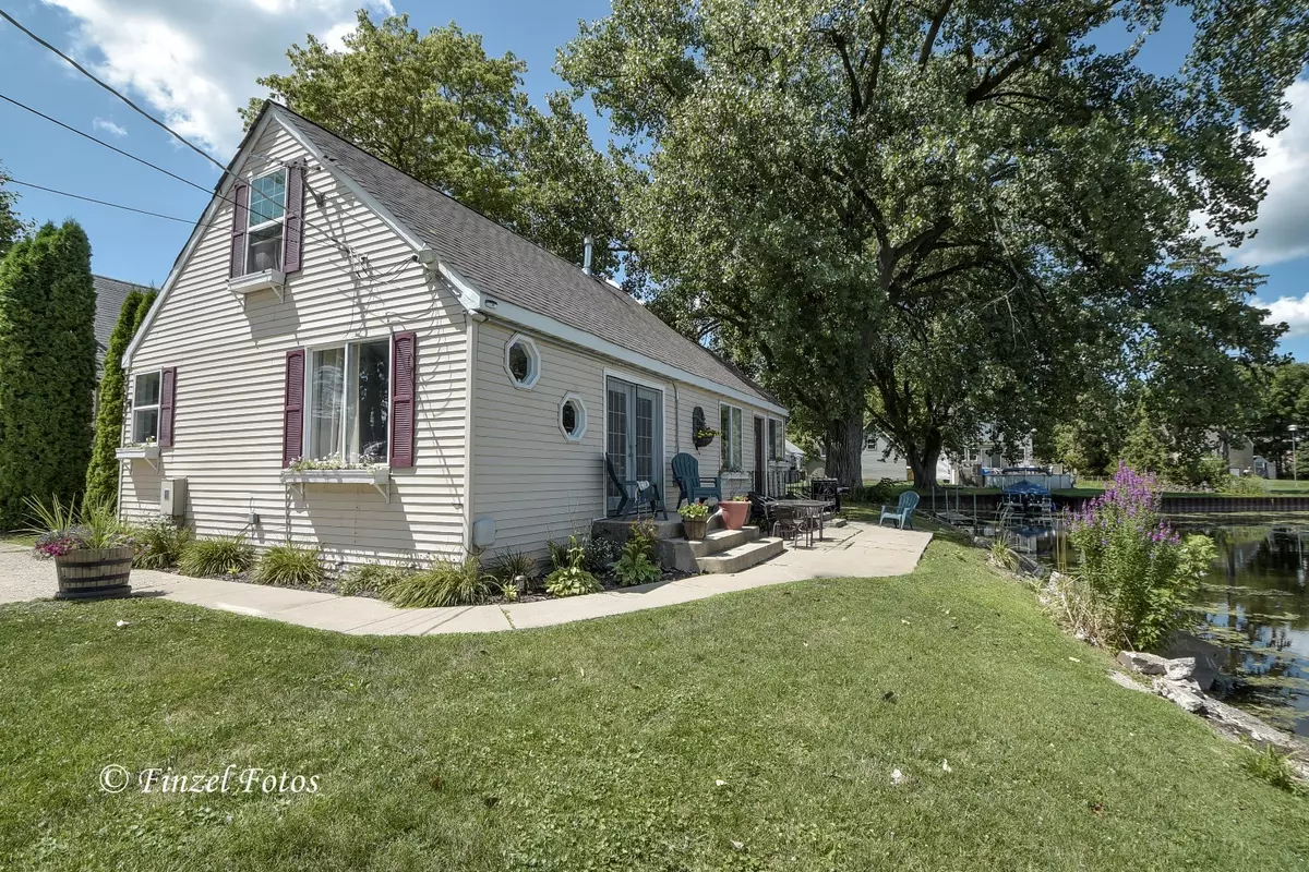 Spring Grove, IL 60081,37998 N Nora PL