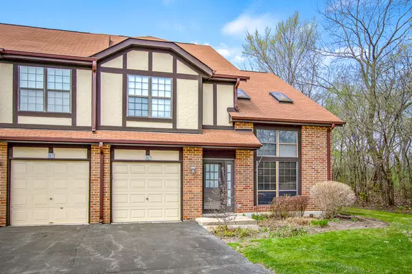 Bloomingdale, IL 60108,367 Golfview CT