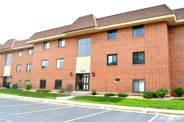 2325 S Main ST #1A, Lombard, IL 60148