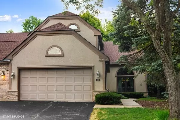 32 Ascot CIR, Schaumburg, IL 60194