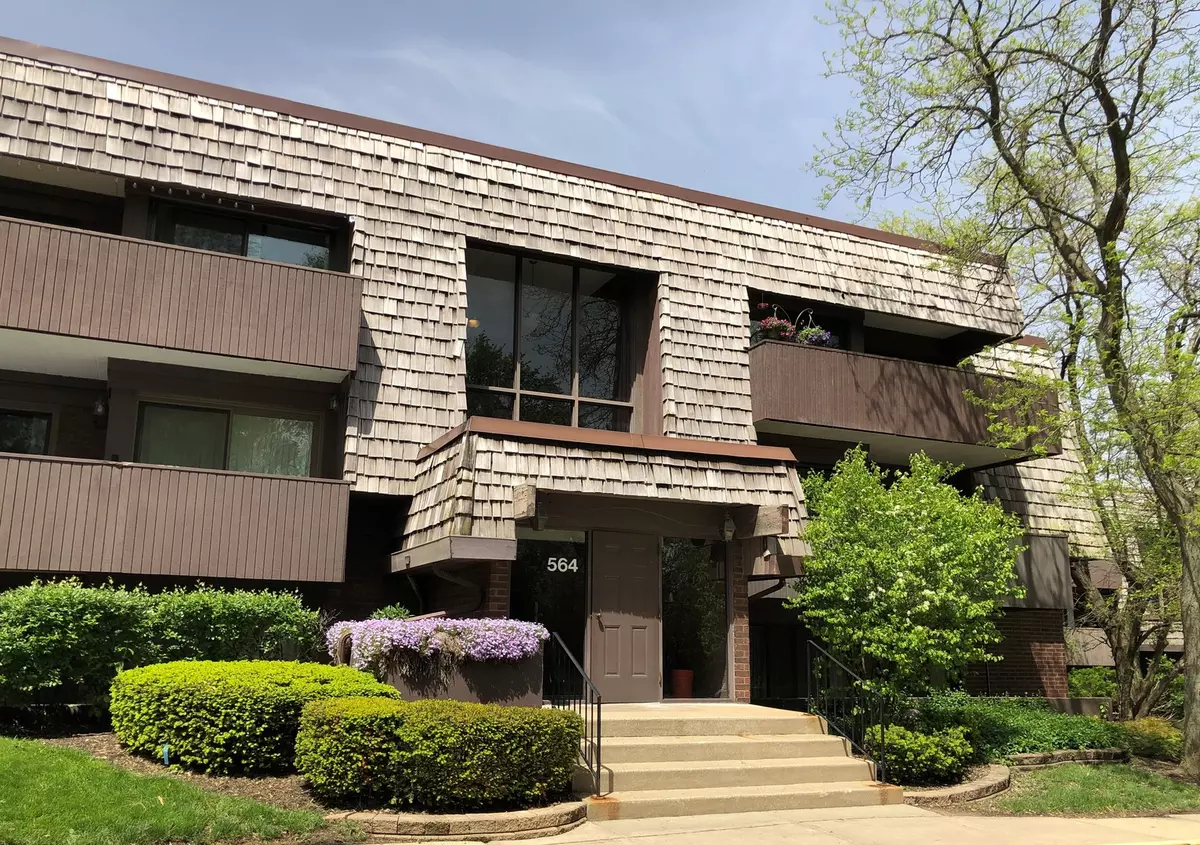 Carol Stream, IL 60188,564 Timber Ridge DR #108