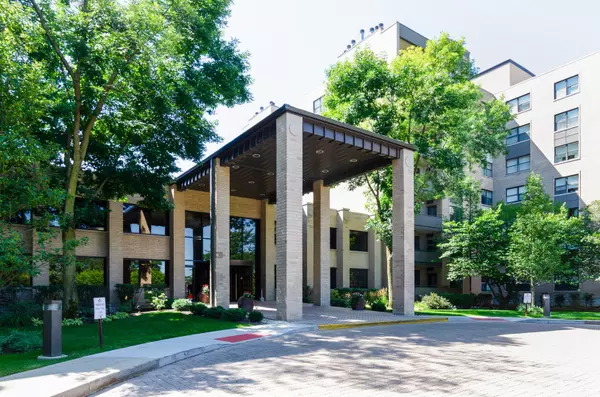 4545 W Touhy AVE #624W, Lincolnwood, IL 60712