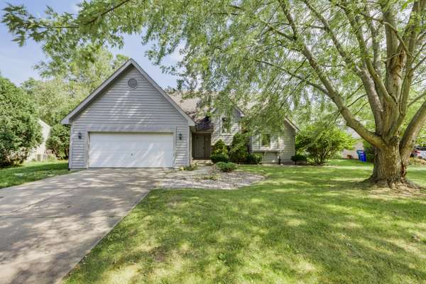 50 Amanda CT, Crete, IL 60417