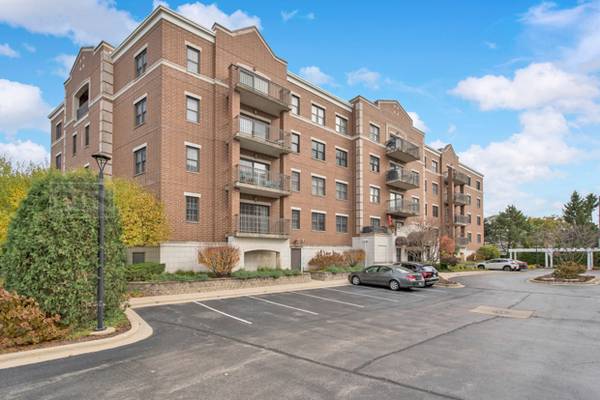 410 W Burlington AVE #202, La Grange, IL 60525