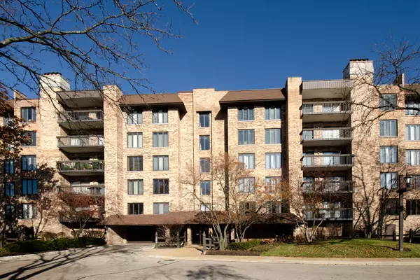 3860 Mission Hills RD #412, Northbrook, IL 60062