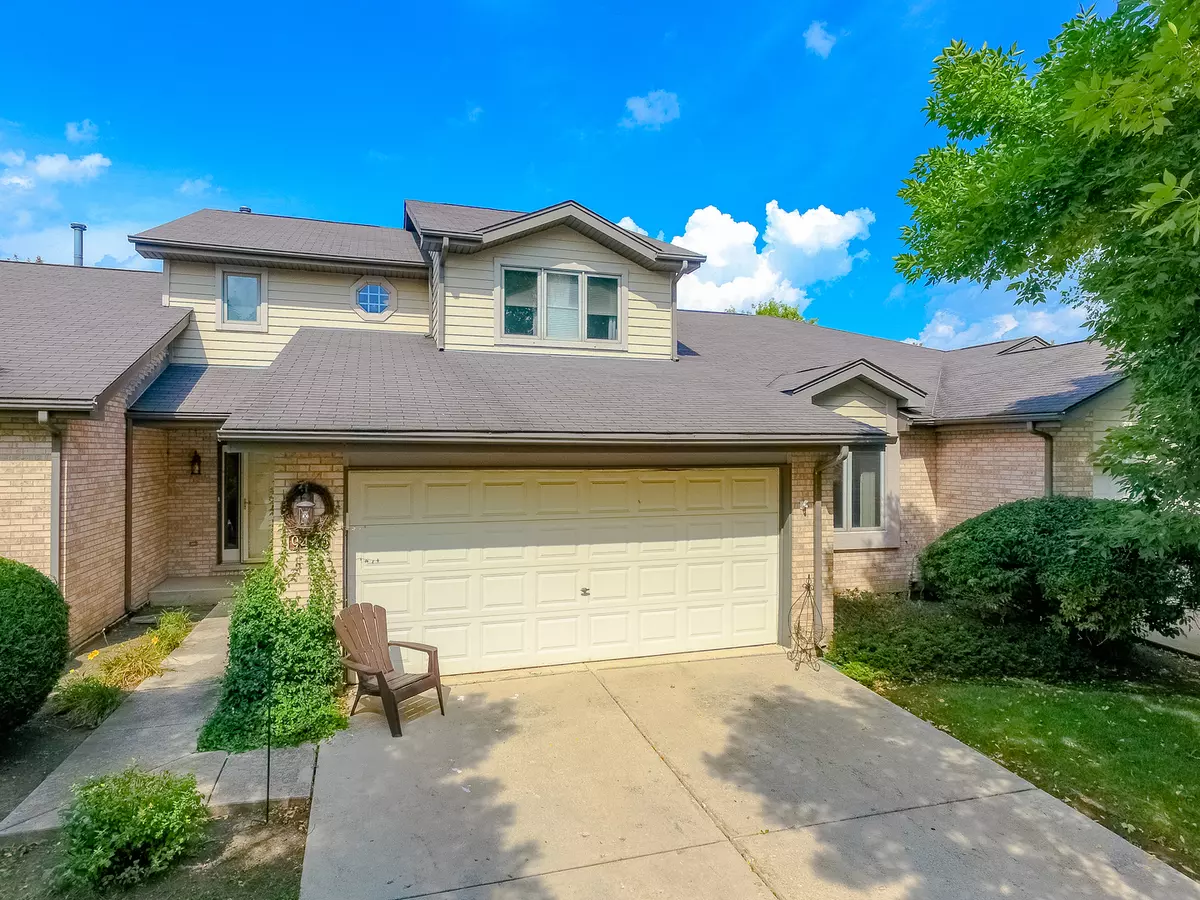 Orland Park, IL 60467,9446 Debbie LN