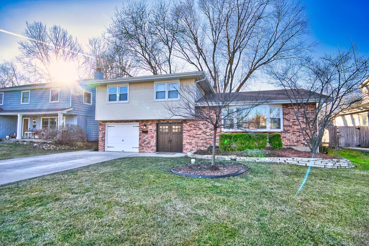 Bartlett, IL 60103,450 S Oak Glen DR