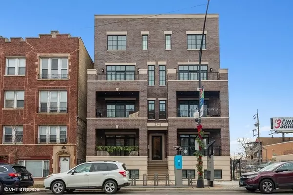 2341 W Roscoe ST #3W, Chicago, IL 60618