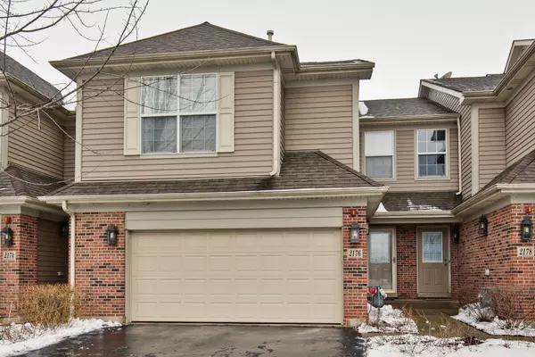 2176 Yale CIR, Hoffman Estates, IL 60192