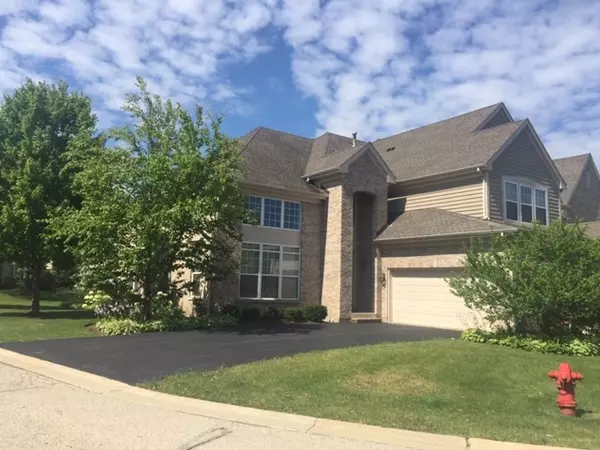 500 Stone Canyon CIR, Inverness, IL 60010