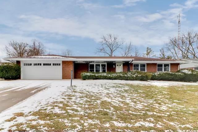 Normal, IL 61761,1313 Baugh DR