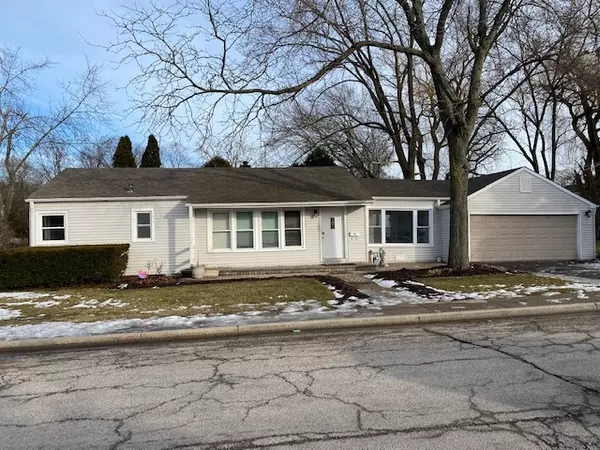 9 Linden AVE, Mundelein, IL 60060