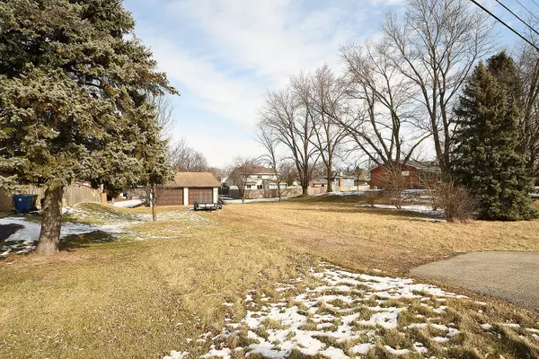 1206 E DIVISION ST, Lockport, IL 60441