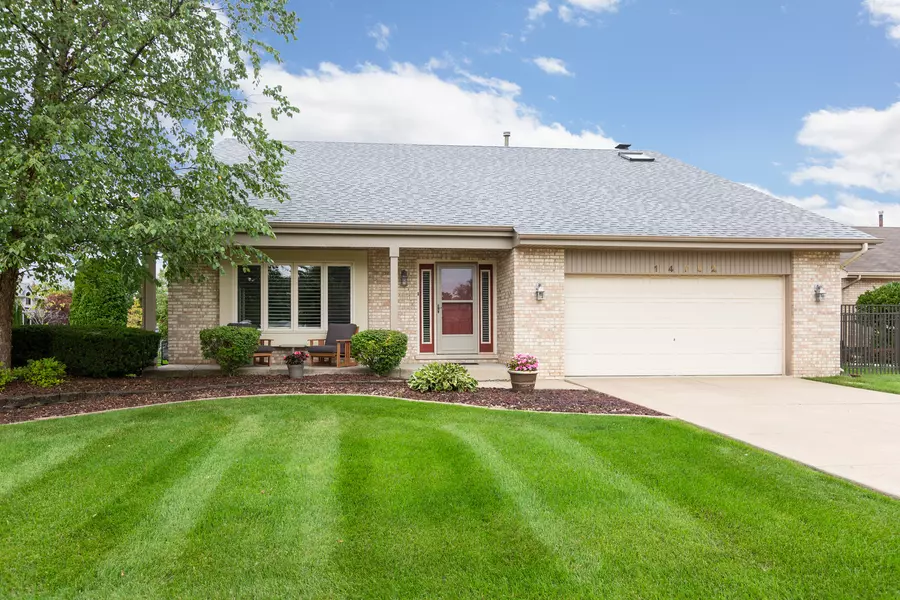 14752 Greenbrier LN, Homer Glen, IL 60491