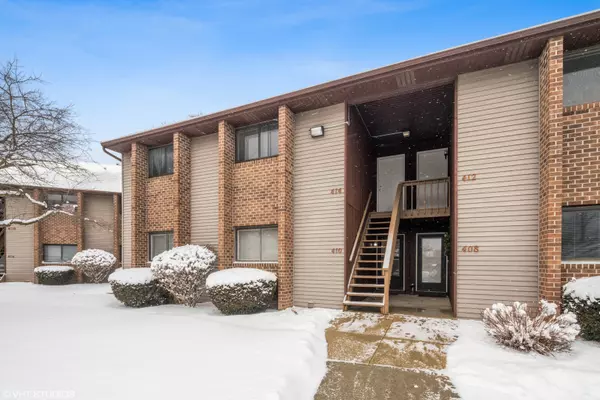 410 Heine AVE #410, Elgin, IL 60123