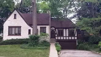 395 Brownville RD, Highland Park, IL 60035