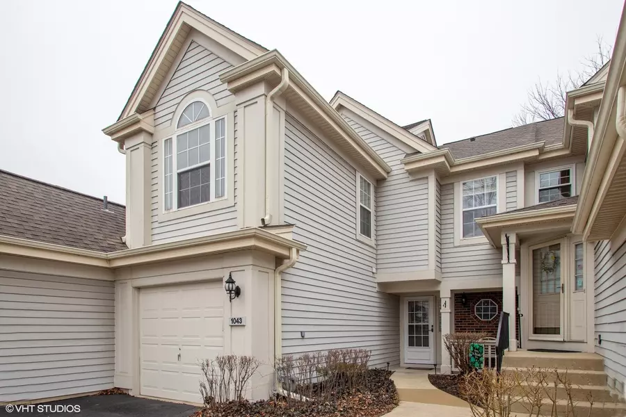 1043 Talbots LN #105-4, Elk Grove Village, IL 60007