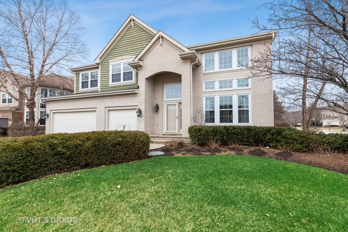 Vernon Hills, IL 60061,562 Quaker Ridge CT