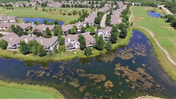 Lake In The Hills, IL 60156,4735 Coyote Lakes CIR