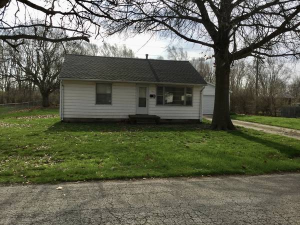 241 James RD, Rantoul, IL 61866