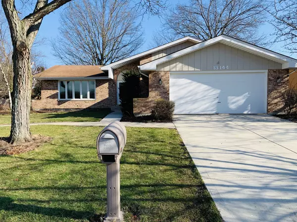 Homer Glen, IL 60491,13144 Sage CT