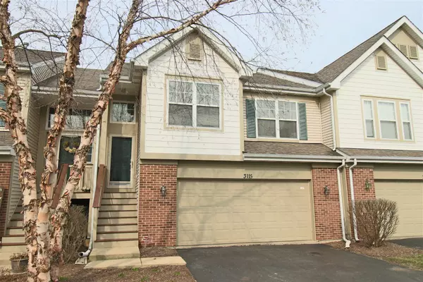 3115 Saganashkee LN, Naperville, IL 60564