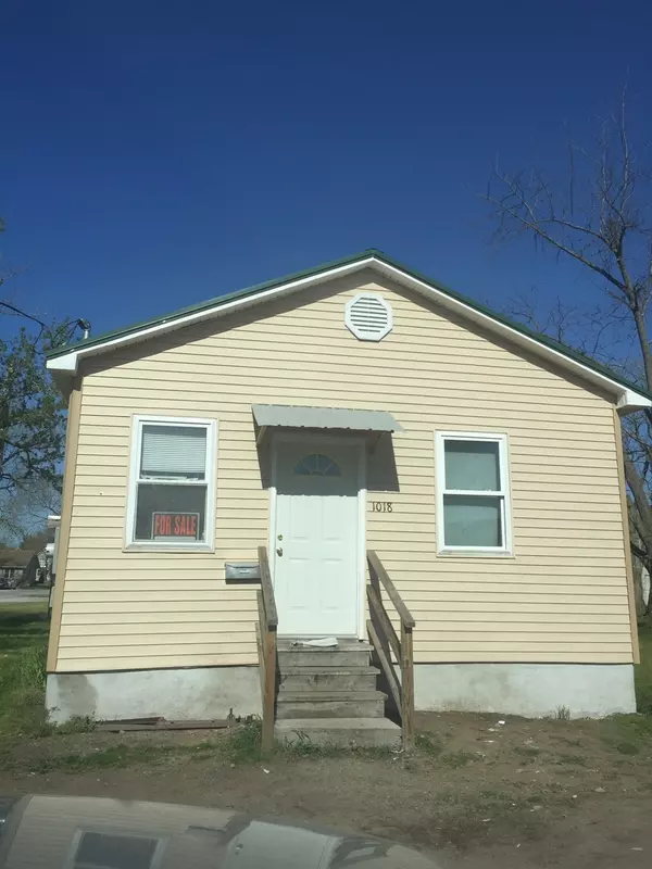 1018 March ST,  Beardstown,  IL 62618