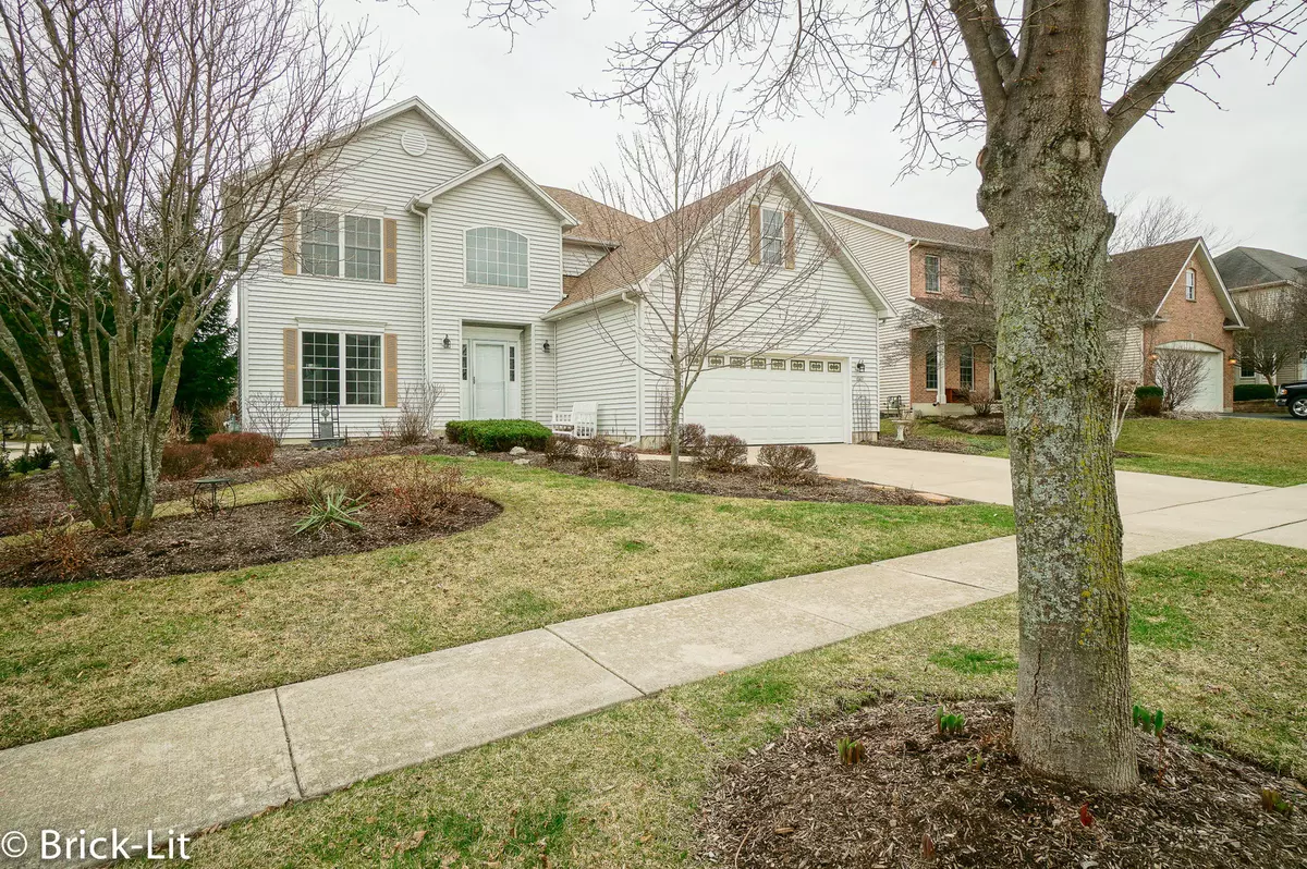 South Elgin, IL 60177,517 Lake Ridge DR