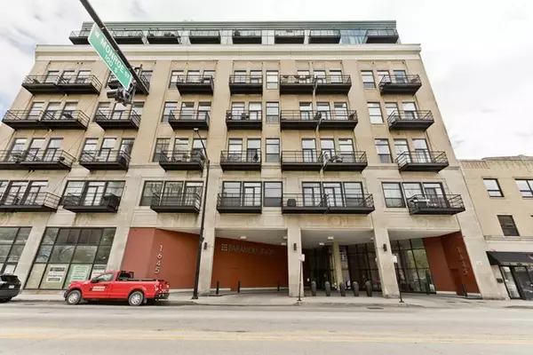 1645 W Ogden AVE #502, Chicago, IL 60612