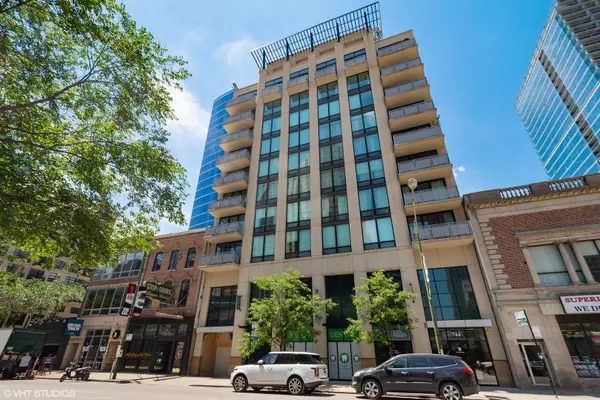 744 N CLARK ST #801, Chicago, IL 60654