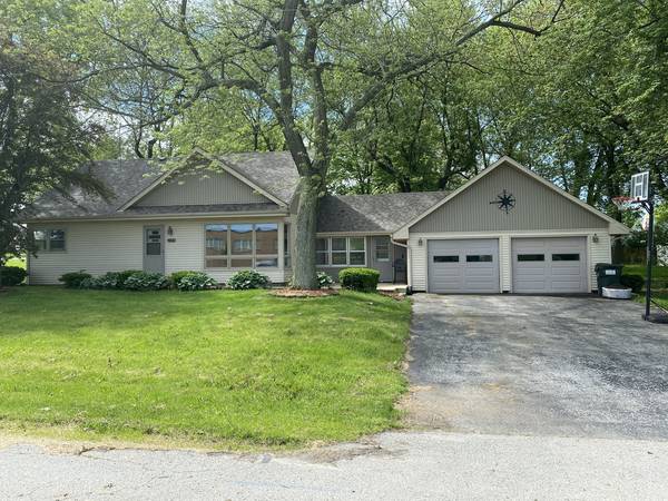 544 Hodges ST, Beecher, IL 60401