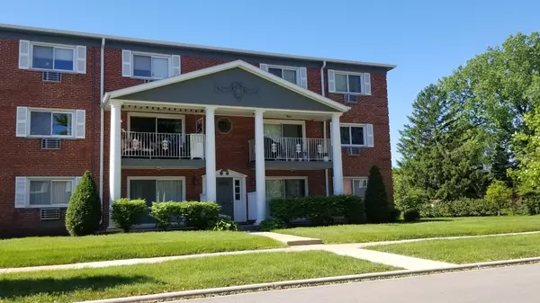 101 E Lillian AVE #1A, Arlington Heights, IL 60004