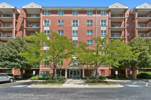 190 Milwaukee AVE #507, Wheeling, IL 60090