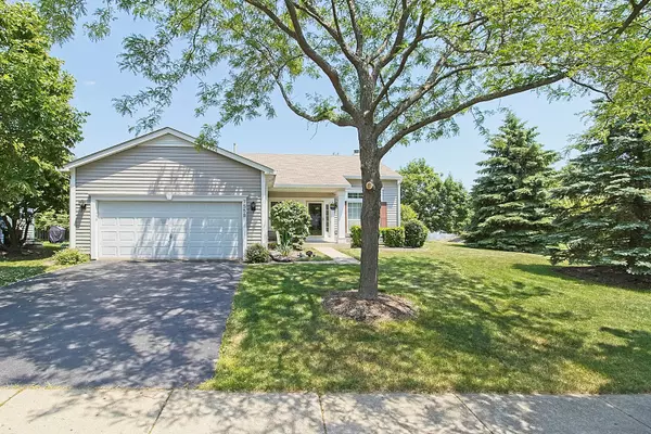 Gurnee, IL 60031,7558 Korbel DR