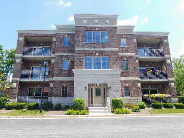 405 W Pierce RD #302, Itasca, IL 60143