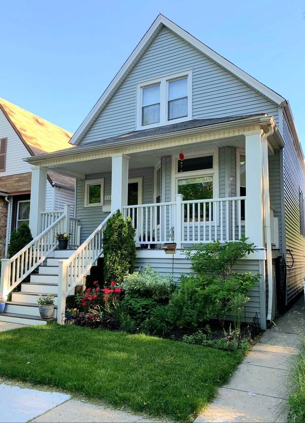 2142 W Foster AVE, Chicago, IL 60625