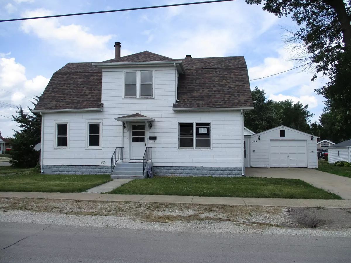 Earlville, IL 60518,314 North ST