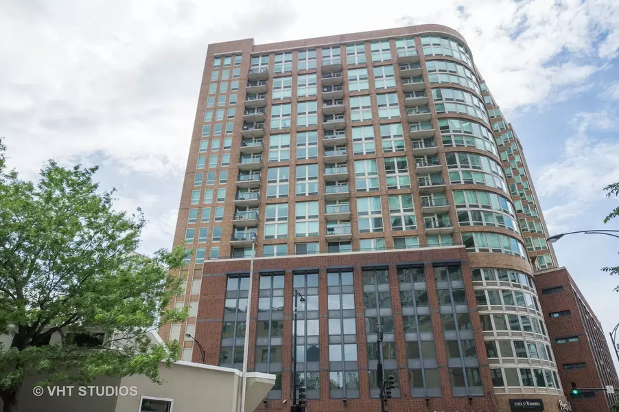 600 N KINGSBURY ST #1801, Chicago, IL 60654