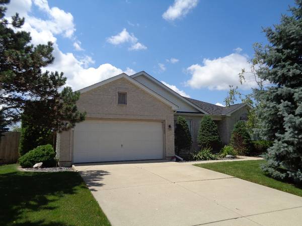 5809 LANDCASTER CIR, Mchenry, IL 60050