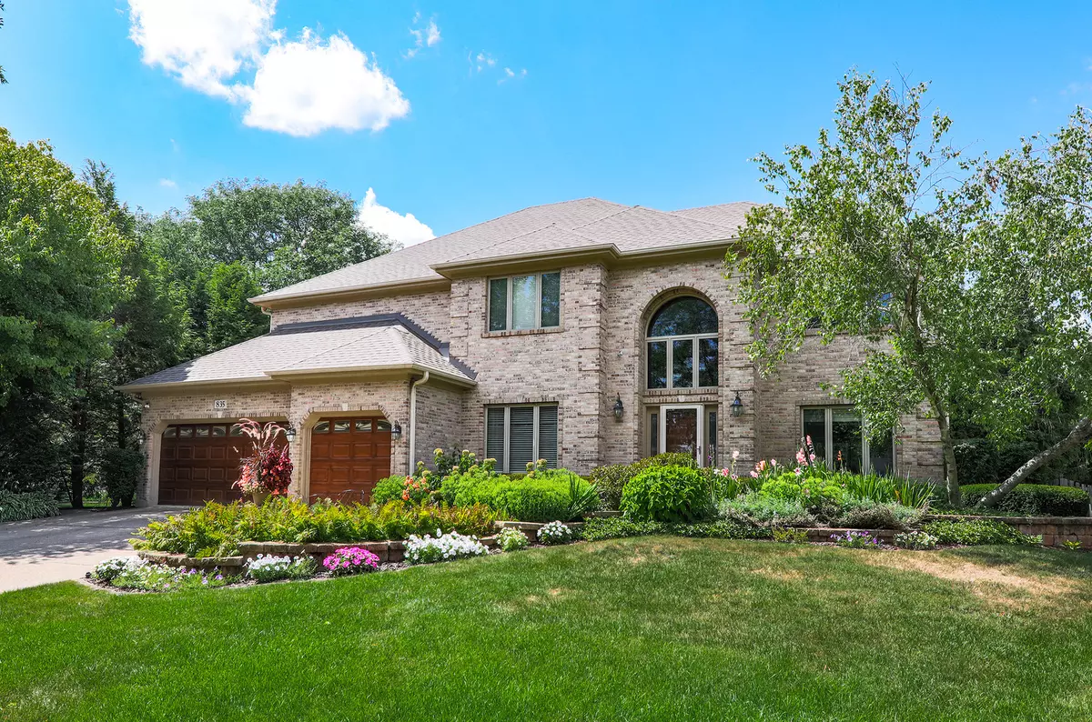 Naperville, IL 60565,835 PUEBLO CT