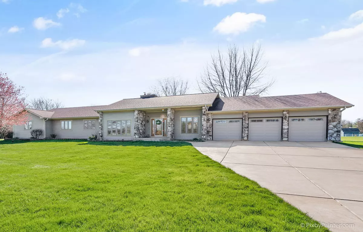 Wayne, IL 60184,6N014 Chambellan LN